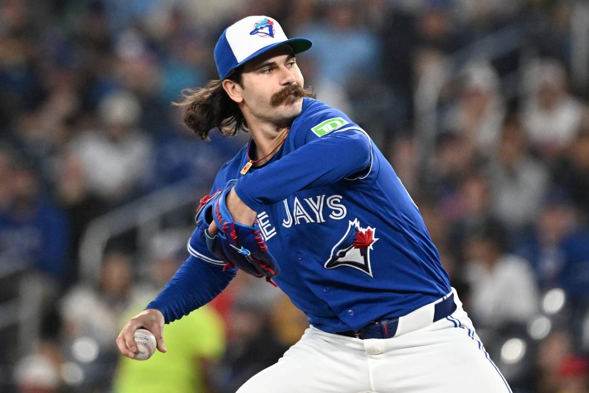  Toronto Blue Jays starting pitcher Dylan Cease (84)  © Dan Hamilton-Imagn Images