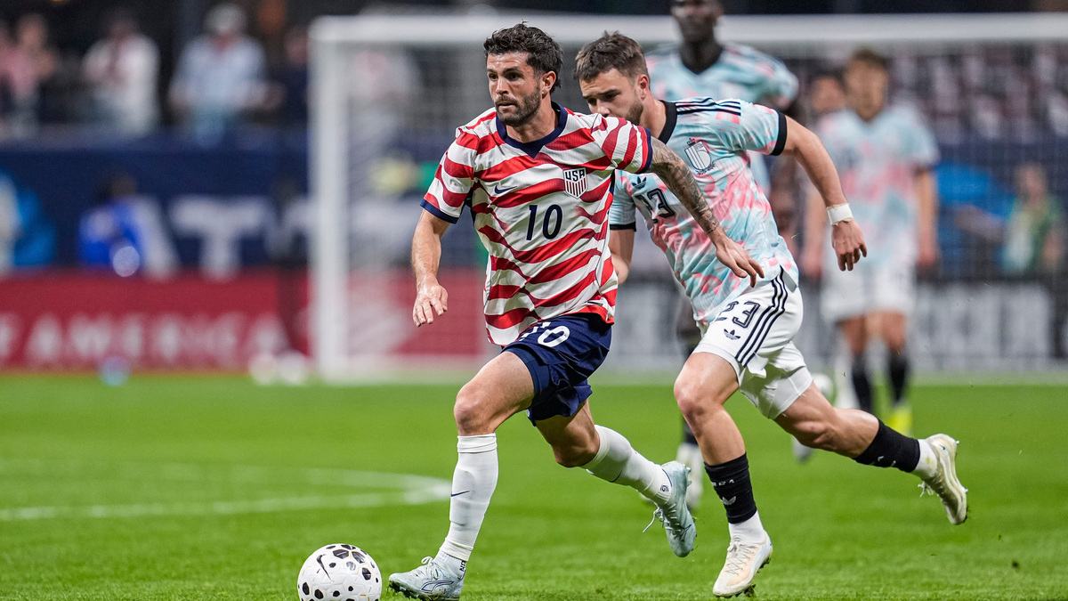 USA’s Christian Pulisic (10) controls the ball against Belgium at Mercedes-Benz Stadium in Atlanta on March 28, 2026.