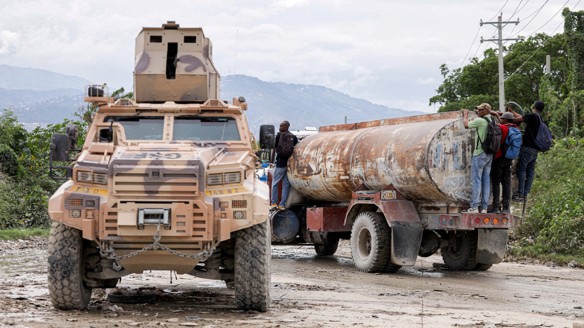Around 1,000 soldiers from El Salvador have deployed to Haiti, source says 