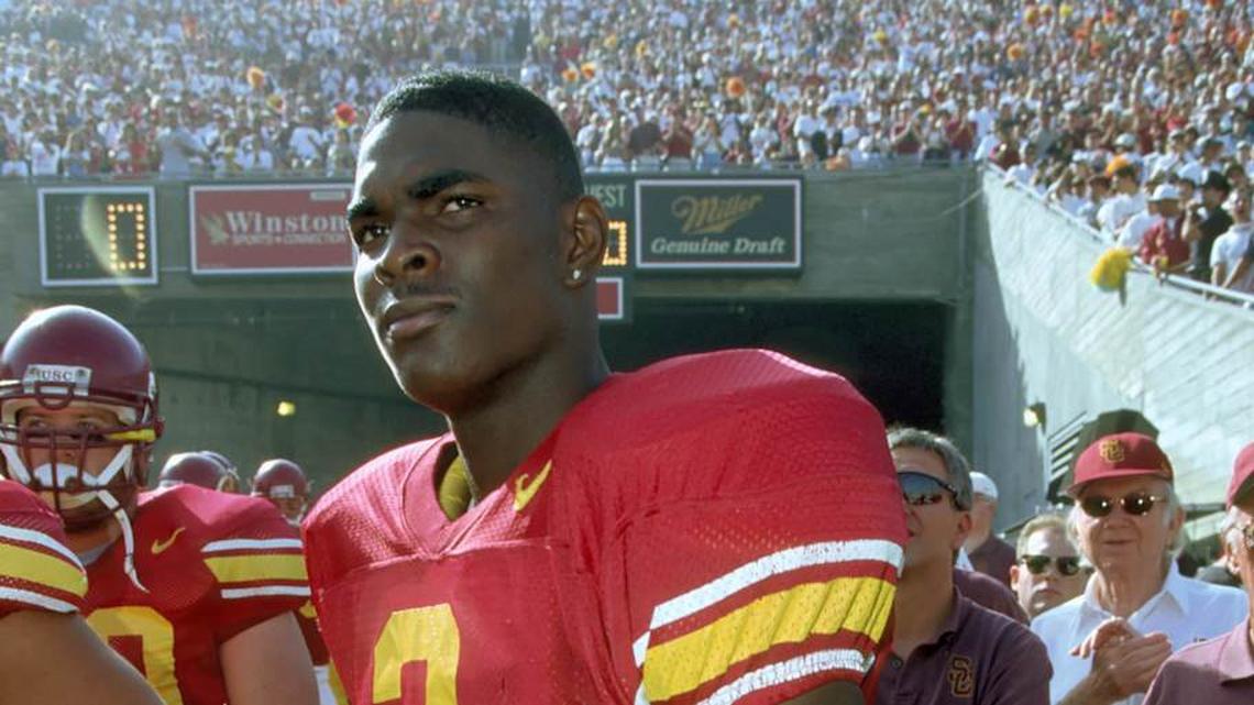 Nov 18, 1995; Los Angeles, CA, USA; FILE PHOTO; Southern California receiver Keyshawn Johnson (3) during introductions prior to the game against UCLA at the Los Angeles Coliseum. UCLA defeated USC 24-20. Mandatory Credit: Imagn Images | RVR Photos-Imagn Images 