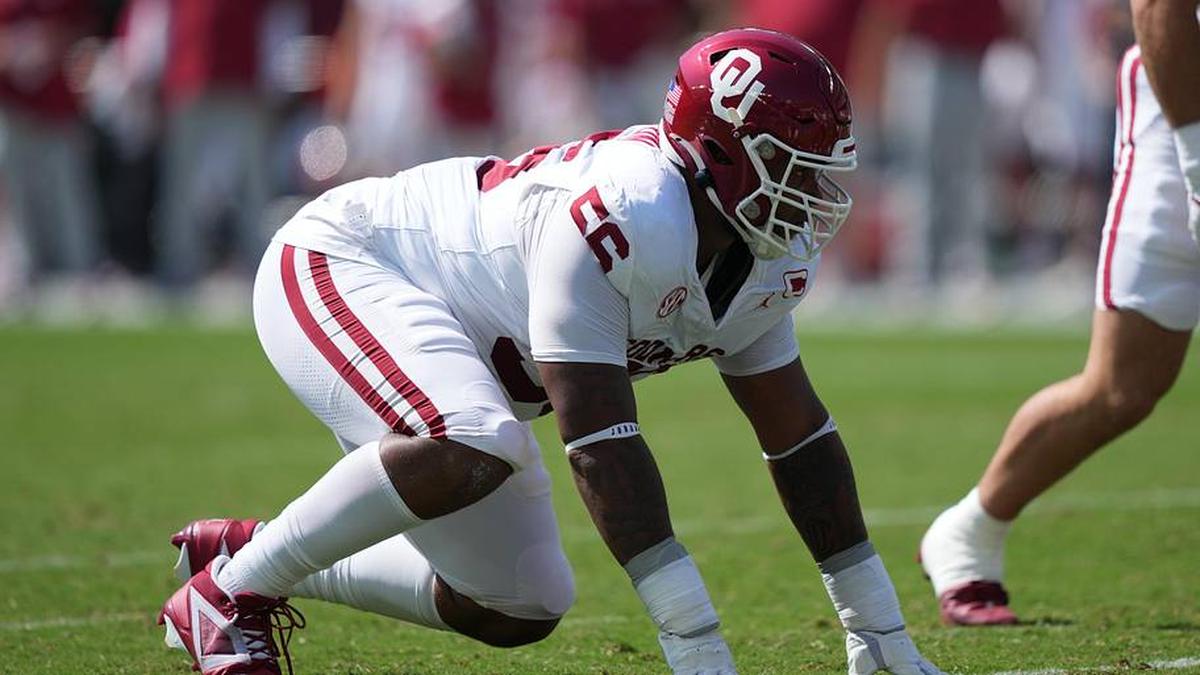  Sep 13, 2025; Philadelphia, Pennsylvania, USA; Oklahoma Sooners defensive lineman Gracen Halton (56) in action against the Temple Owls in the first half at Lincoln Financial Field. Mandatory Credit: Kyle Ross-Imagn Images | Kyle Ross-Imagn Images 