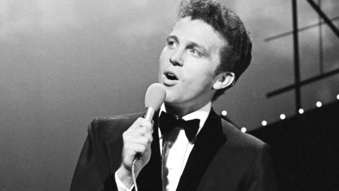 1962 No. 1 Pop Hit, Originally a Rejected Track, Ranked Among Best Love Songs of All Time 