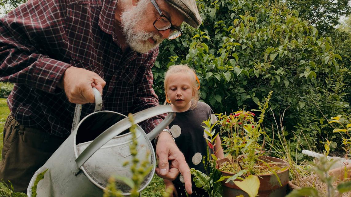 New Research Suggests Gardening Offers More Benefits Than Just Fresh Air for Older Adults 