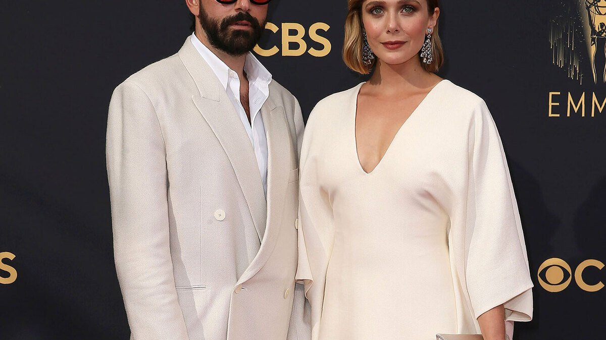 Elizabeth Olsen and Robbie Arnett's Relationship Timeline