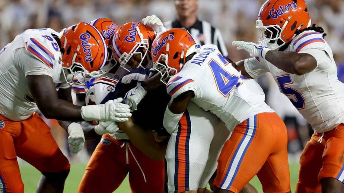 Instant Recap: Baugh Rushes for 162 Yards, 3 TDs as Gators Beat Auburn
