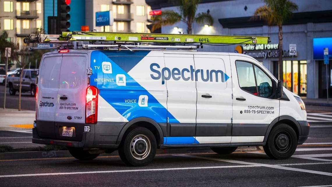 Spectrum owner closes Cox Communications acquisition as customers depart 