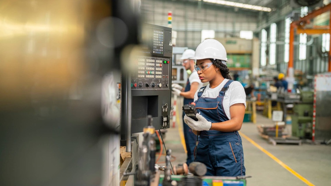 Economist sends troubling message on economy after strong May jobs report 