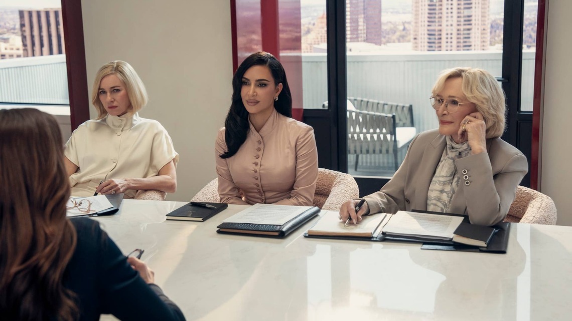 Glenn Close Raves About Meeting Kim Kardashian's Boyfriend Lewis Hamilton on 'All's Fair' Set 