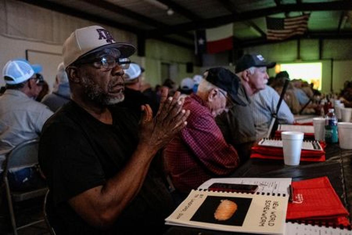 Cattle ranchers attend a presentation on the threat of the New World Screwworm during the Fayette County Cow/Calf Clinic and Trade Show in La Grange, Texas, U.S., May 1, 2026.  REUTERS/Joel Angel Juarez