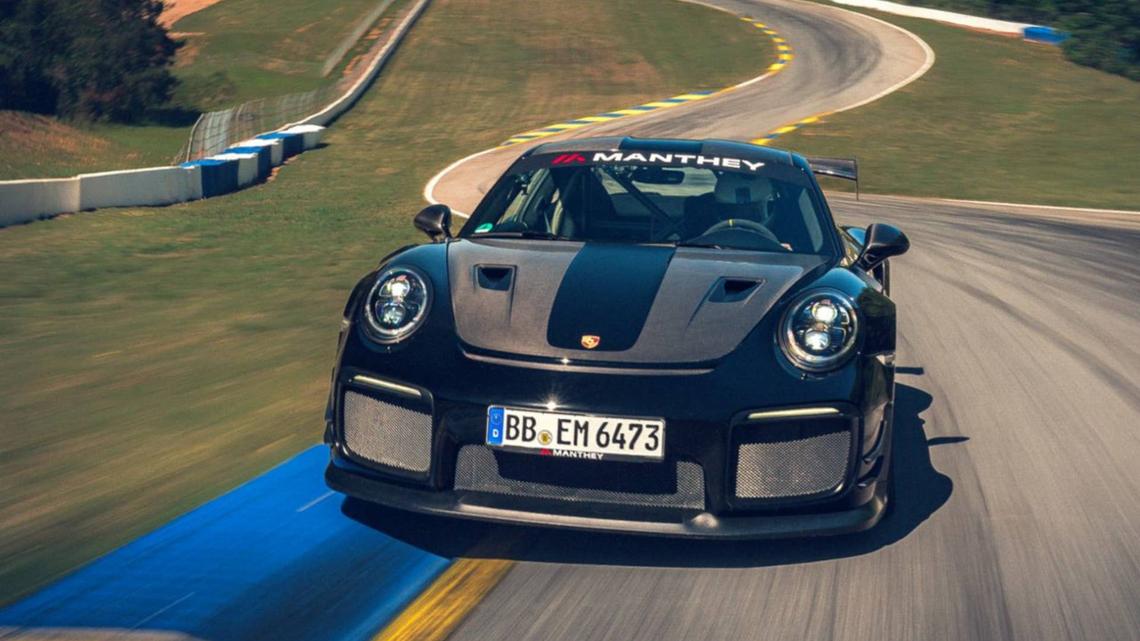 7-Year-Old Porsche 911 GT2 RS Beats 1,064-HP Corvette ZR1 at Road Atlanta 