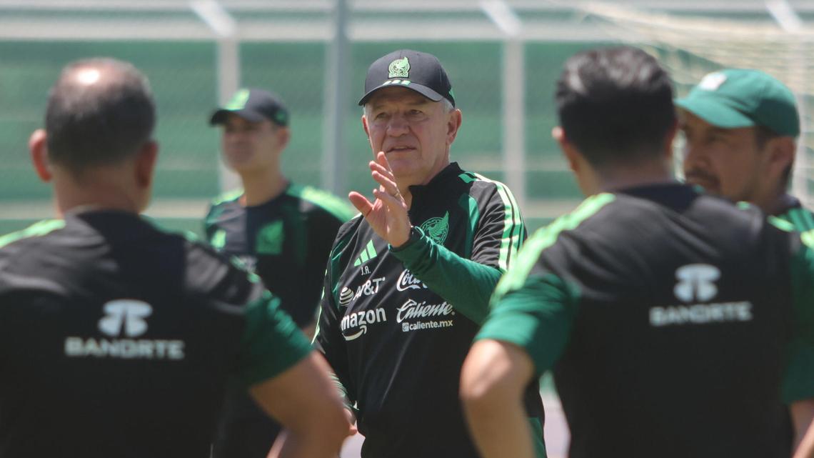 Javier Aguirre continúa generando dudas previo al inicio del Mundial 