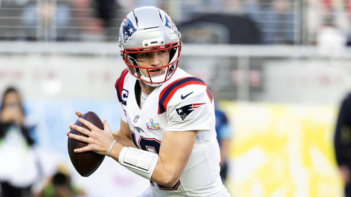  The Patriots upgraded their wide receiver group and their offensive line after Drake Maye faced constant pressure in the team's Super Bowl loss to the Seahawks. | Mark J. Rebilas-Imagn Images 