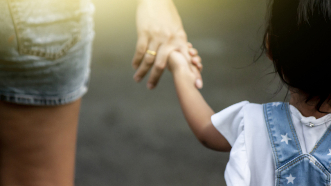 Abby McCloskey: AI is changing motherhood for the worse 