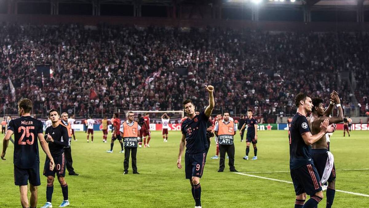  Angelos Tzortzinis/dpa/AP Images 
