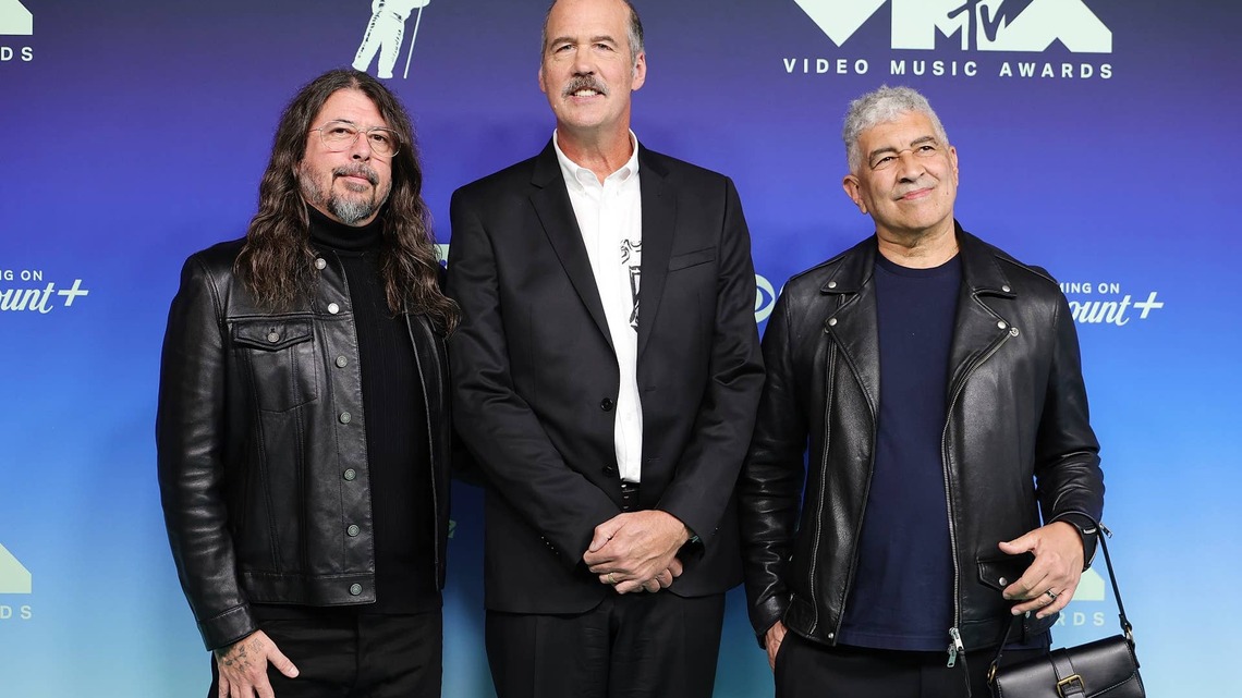 Nirvana Accepts Video Vanguard Award 32 Years After Kurt Cobain's Death 