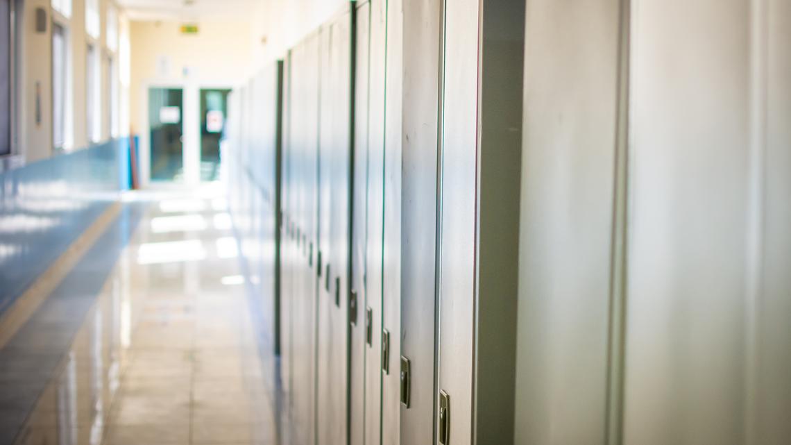 Commentary: Protect English learners in nation's schools 