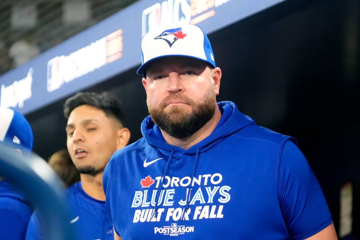  Toronto Blue Jays manager John Schneider (14). John E. Sokolowski-Imagn Images