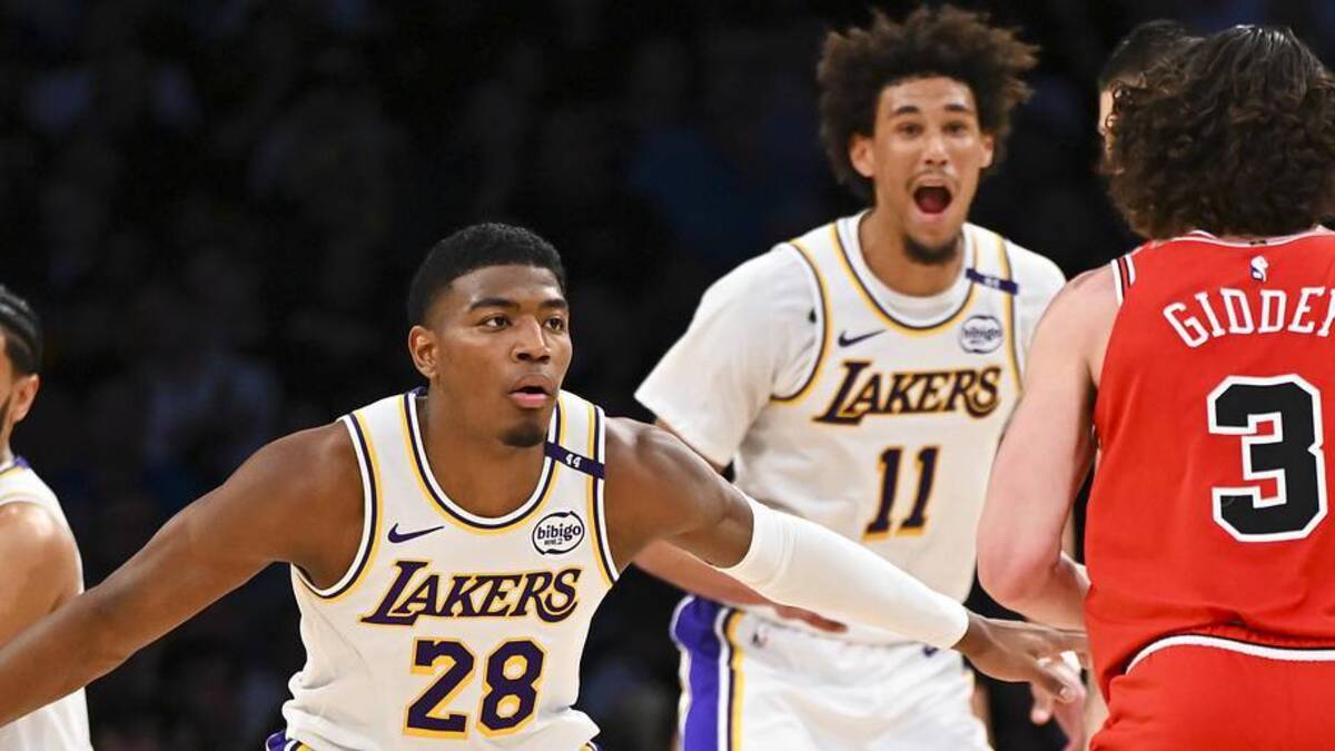  Mar 22, 2025; Los Angeles, California, USA; Los Angeles Lakers forward Rui Hachimura (28) and center Jaxson Hayes (11) defend against Chicago Bulls guard Josh Giddey (3) during the first half at Crypto.com Arena. Mandatory Credit: Jonathan Hui-Imagn Images | Jonathan Hui-Imagn Images 