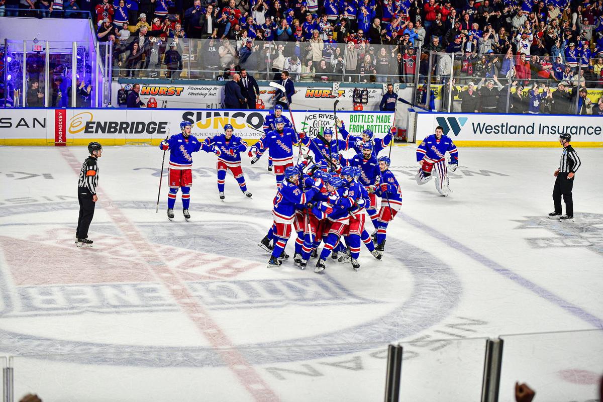 Sam O'Reilly Wins OHL Playoff MVP 