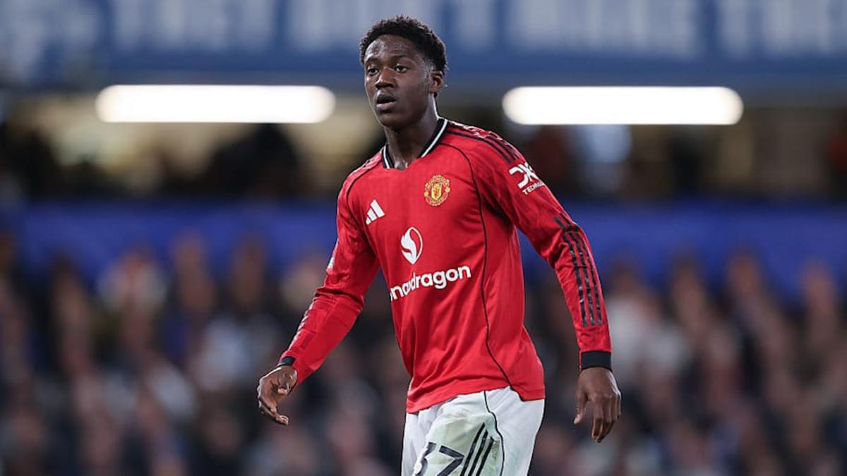  Kobbie Mainoo needs an energetic, box-to-box partner. | James Gill/Danehouse/Getty Images 