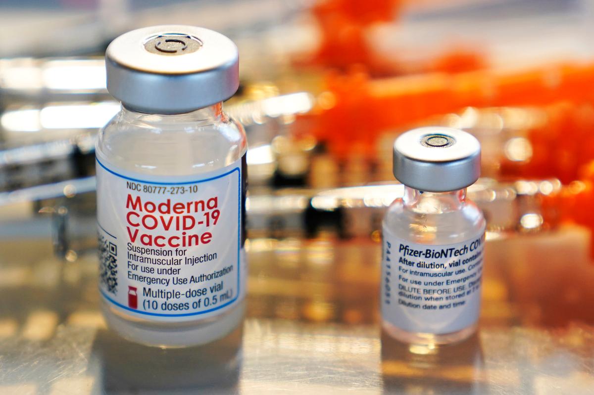 People age 50 and older can now get a second booster dose of the Pfizer or Moderna COVID-19 vaccine if it is at least four months after their initial dose.