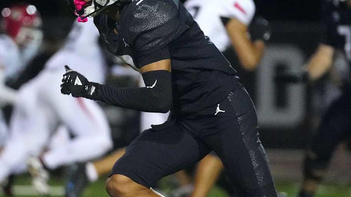  Hamilton wide receiver Roye Oliver III (3) sprints on a route against Brophy during a game at Hamilton High School in Chandler, on Sept. 19, 2025. | Patrick Breen/The Republic / USA TODAY NETWORK via Imagn Images 