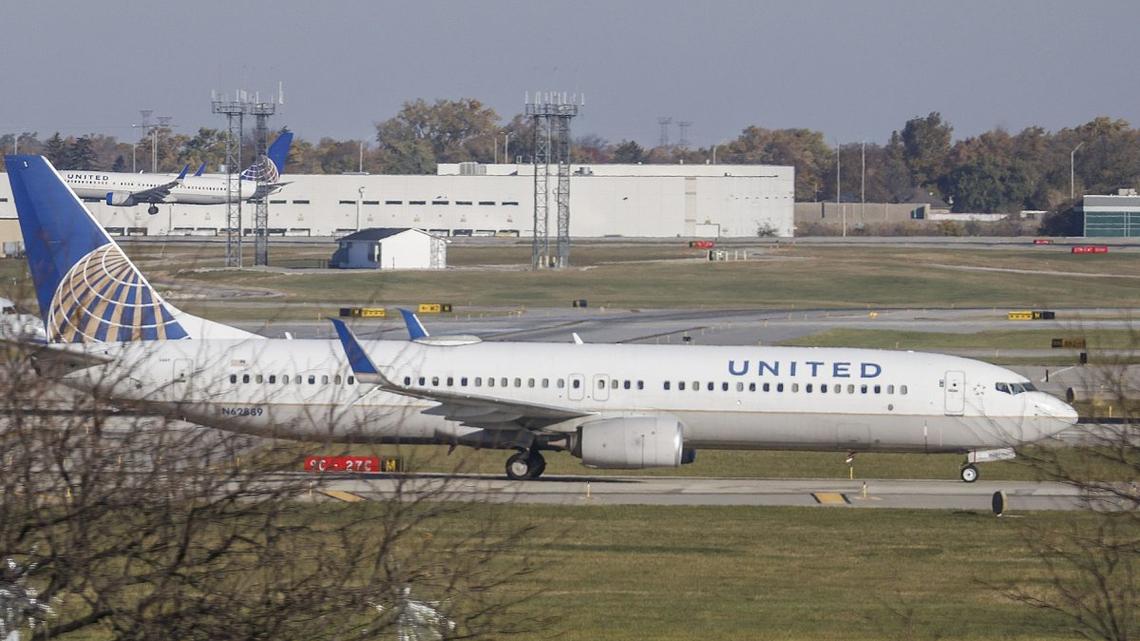 United airlines flight hits truck, light pole on Jersey turnpike on approach to Newark airport 