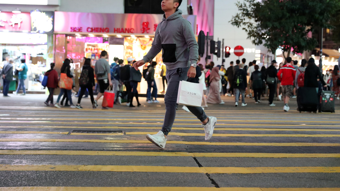 Hong Kong August retail sales rise 5.6%