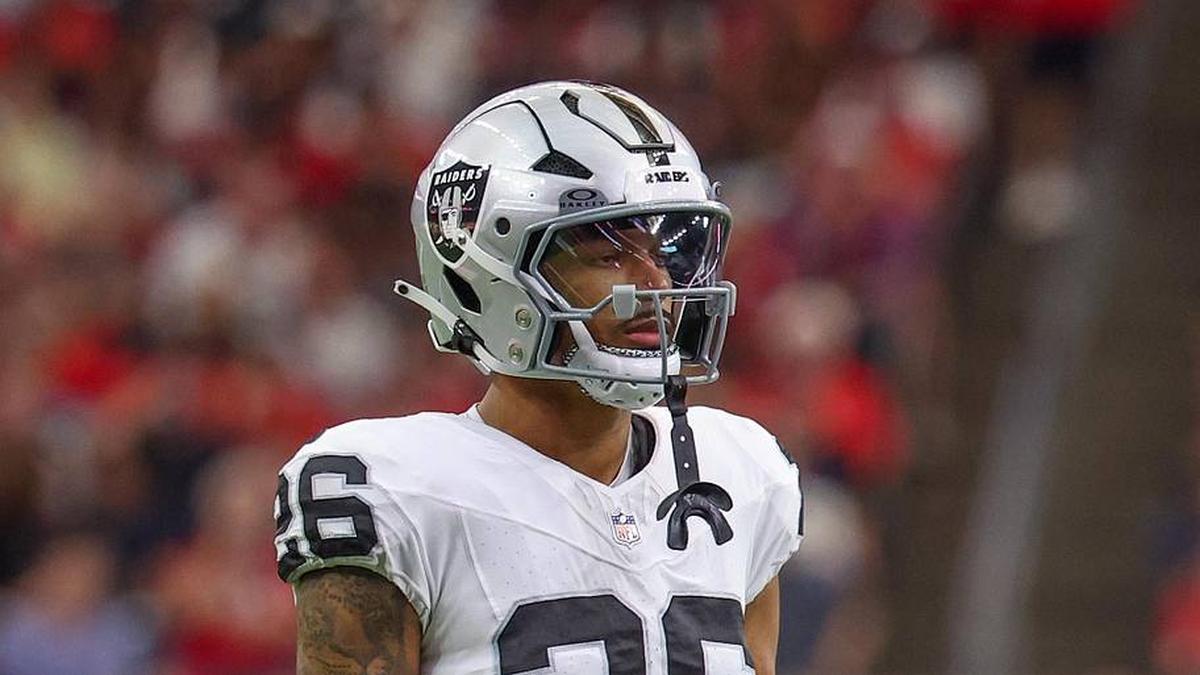  Dec 21, 2025; Houston, Texas, USA; Las Vegas Raiders cornerback Darien Porter (26) during a television timeout against the Houston Texans in the first quarter at NRG Stadium. Mandatory Credit: Thomas Shea-Imagn Images | Thomas Shea-Imagn Images 