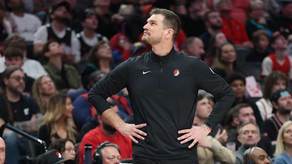  Tiago Splitter might end up a victim of Tom Dundon's desire to avoid paying top dollar for an NBA head coach. | Jaime Valdez-Imagn Images 