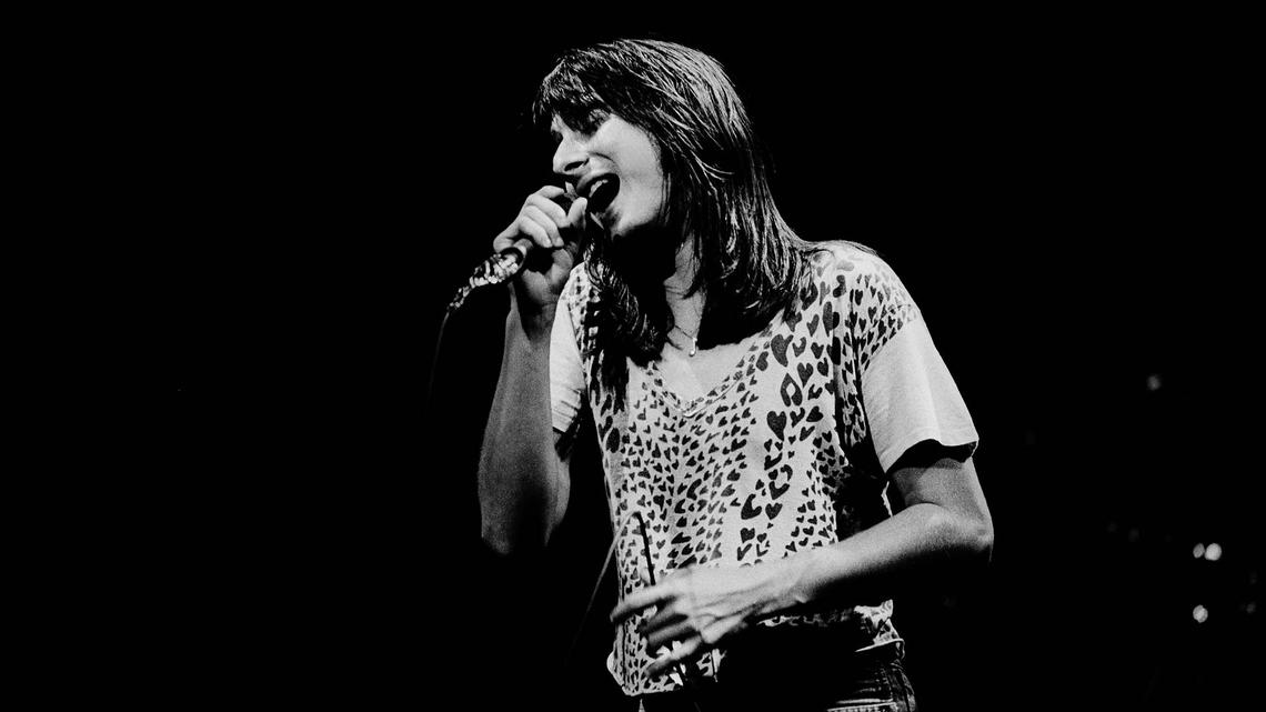 1988 Hit Classic Rock Album Refuses to Leave the Charts 28 Years After Singer Left the Band 