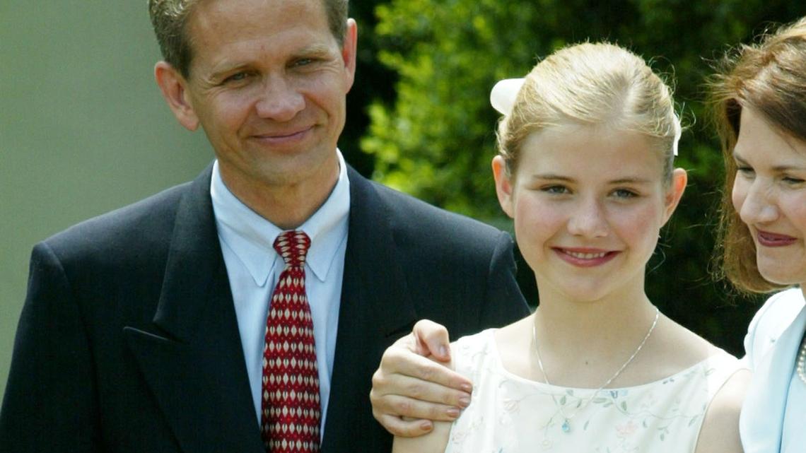 Where Is Elizabeth Smart 2 Decades After Her Abduction? Inside Her Life Now 