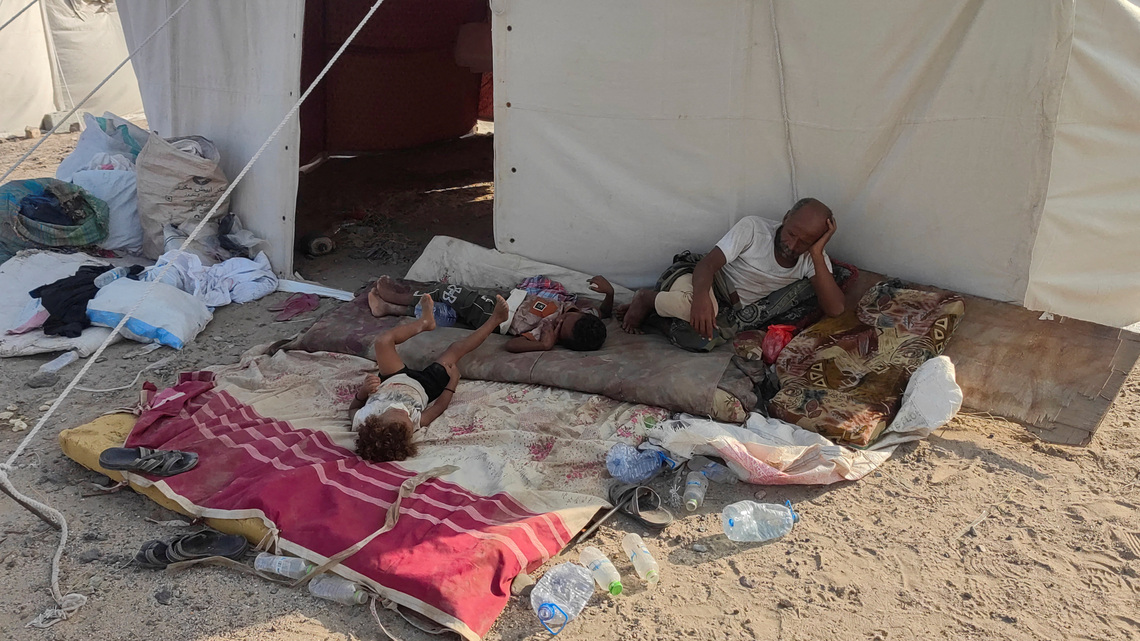 Yemen conflict displaces 112,000 people inside country, thousands flee to Djibouti, UN migration agency says 