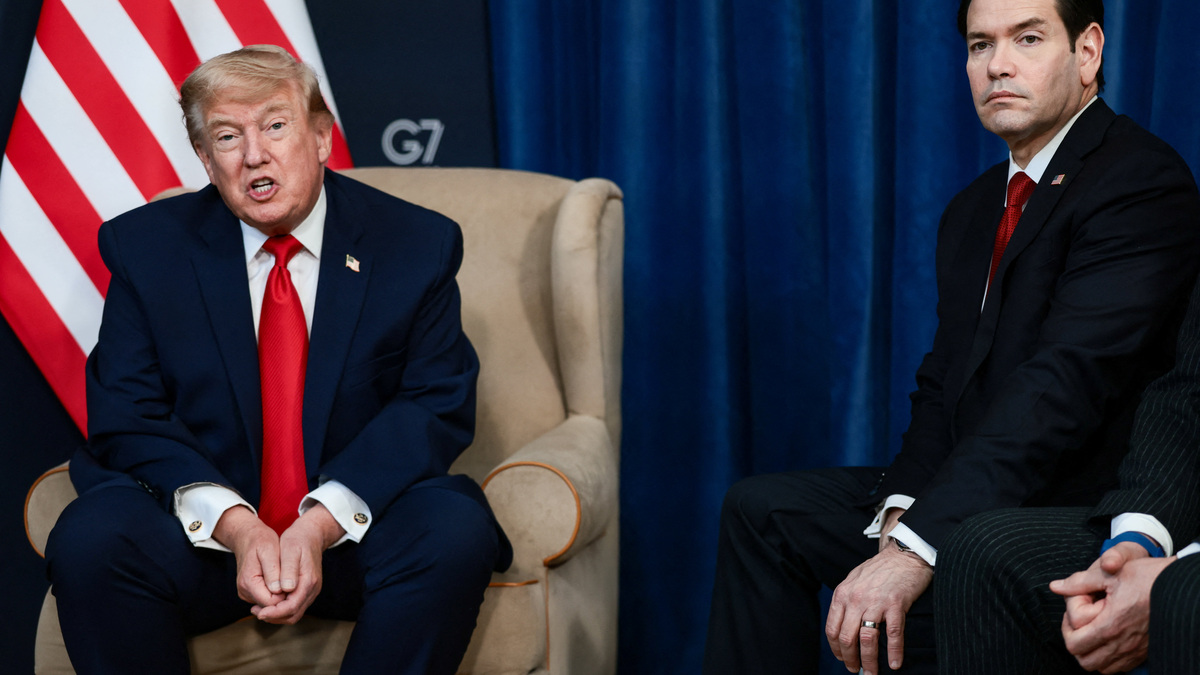 U.S. President Donald Trump and U.S. Secretary of State Marco Rubio attend a bilateral meeting with the Emir of Qatar, Sheikh Tamim bin Hamad Al Thani, on the sidelines of the G7 summit, in Evian-les-Bains, France, June 16, 2026. REUTERS/Evelyn Hockstein