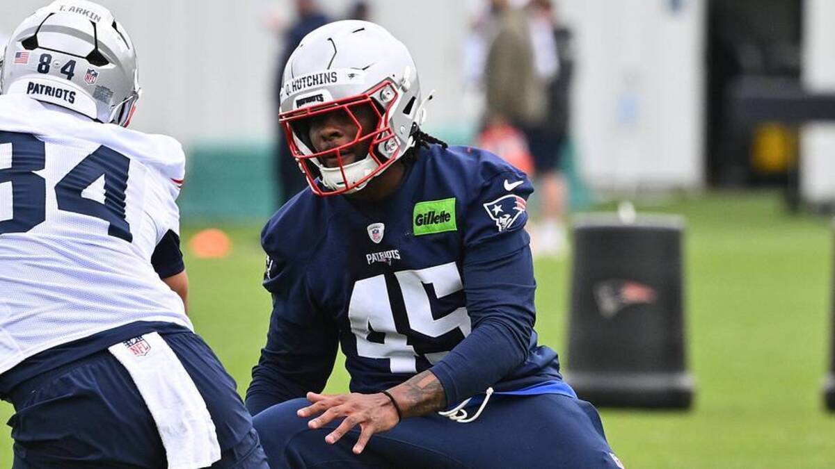  May 9, 2026; Foxborough, MA, USA; New England Patriots linebacker Quintayvious Hutchins (45) does a drill with tight end Tanner Arkin (84) during the New England Patriots rookie camp at Gillette Stadium. Mandatory Credit: Eric Canha-Imagn Images | Eric Canha-Imagn Images 
