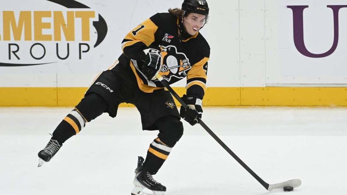 Penguins sign F Ville Koivunen to eight-year, $32M deal
