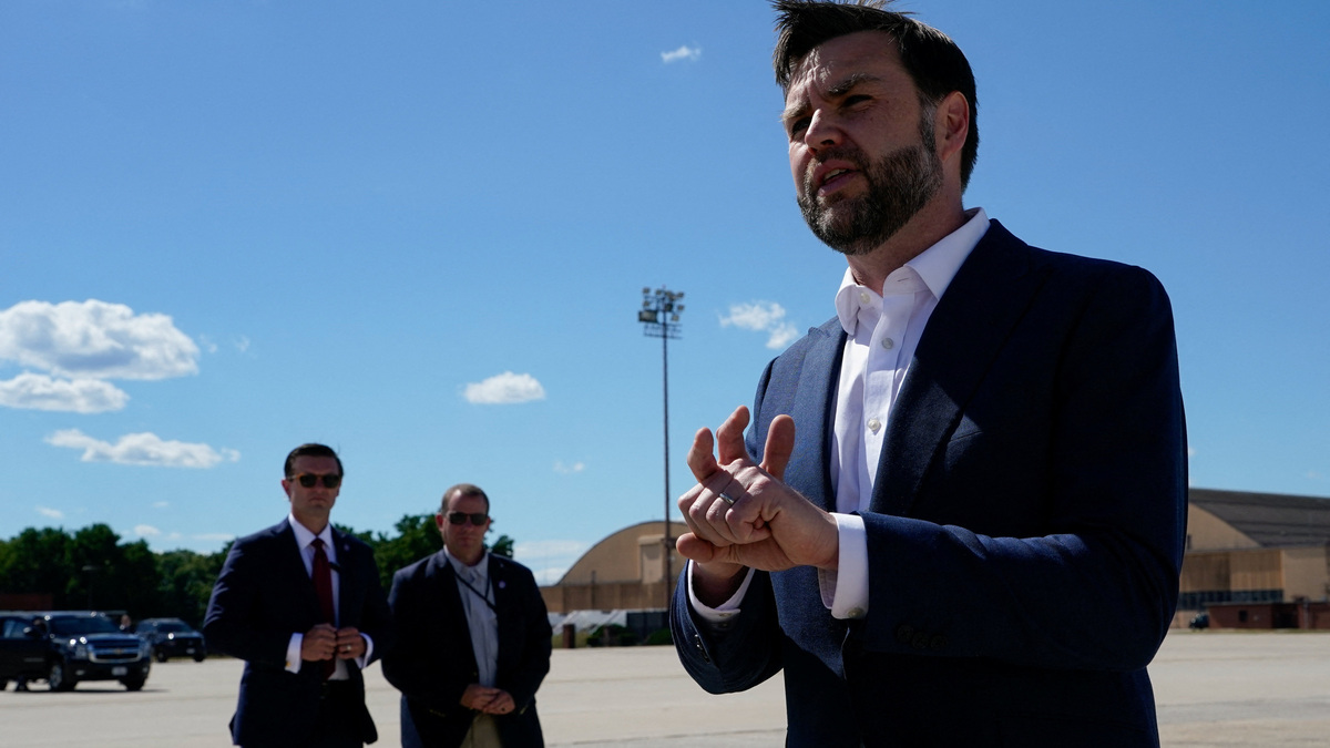 U.S. Vice President J.D. Vance speaks to reporters at Joint Base Andrews, Maryland, U.S., June 20, 2026. REUTERS/Elizabeth Frantz/Pool