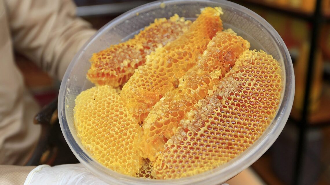 Honey Perfume Is the Sweet Home Fragrance Trend Taking Over 2026 