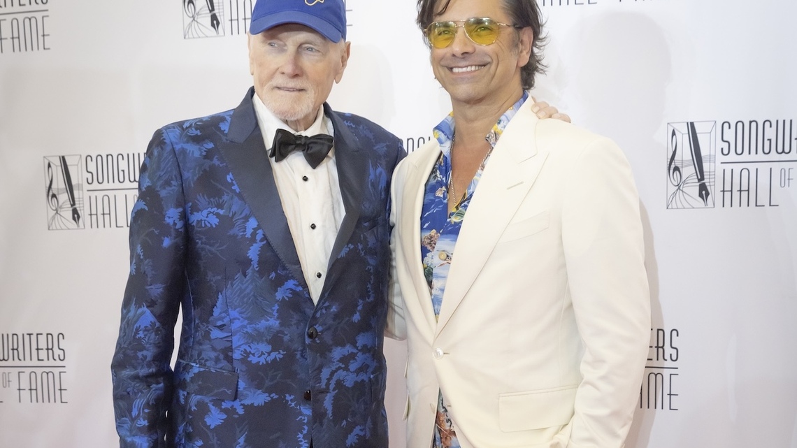 John Stamos Says Beach Boys' Mike Love Is Facing 'Serious' Health Issues 