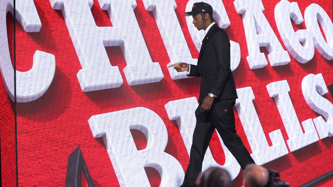Bulls Rookie Caleb Wilson Has Fans Loving His Move At Bulls Fest
