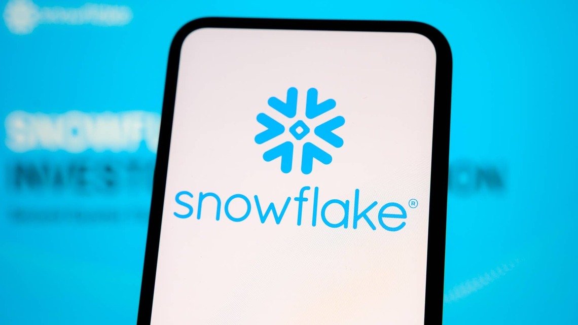 Why Morgan Stanley reset its Snowflake stock price target by $170 