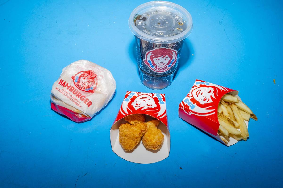  Wendy's Project Fresh aims to ensure strong quarterly dividends for investors. 