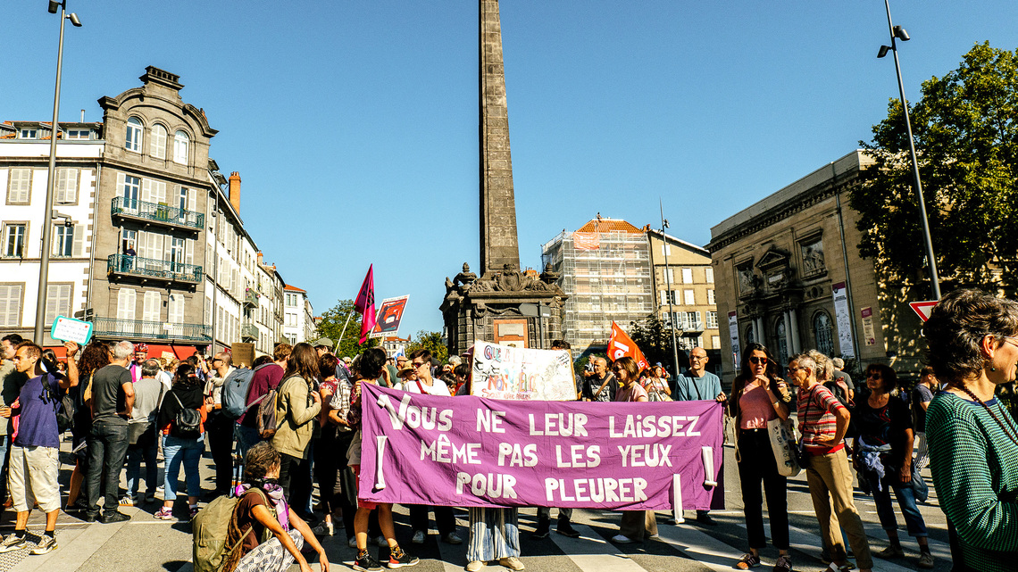 French school protests draw over 250,000 as violence flares