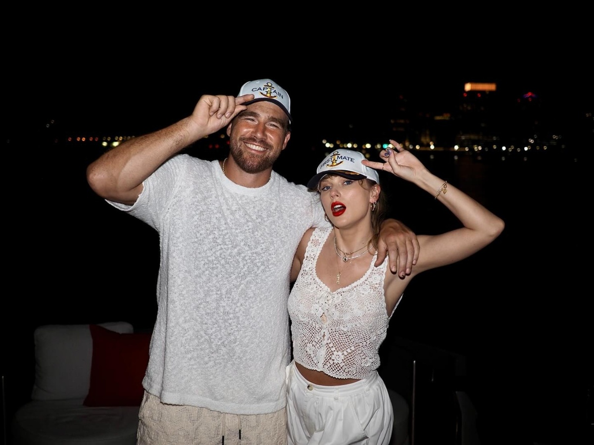  Travis Kelce and Taylor SwiftCourtesy of Travis Kelce/Instagram 