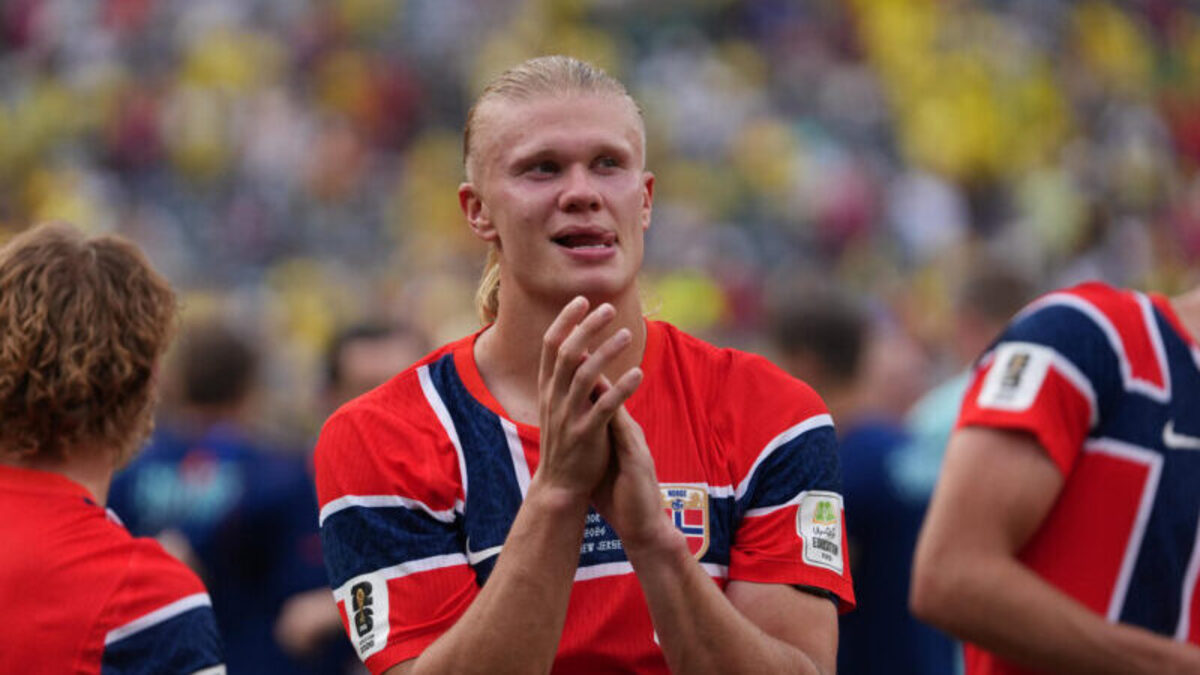 A la carrera por la Bota de Oro del Mundial de 2026 se sumó este domingo en Nueva Jersey Earling Haaland, que con un doblete que clasificó a Noruega a los cuartos de final y mandó a Brasil a casa, completó siete en lo que va del torneo, los mismos de los líderes de la clasificación Kylian Mbappé y Lionel Messi. EFE/ Angel Colmenares