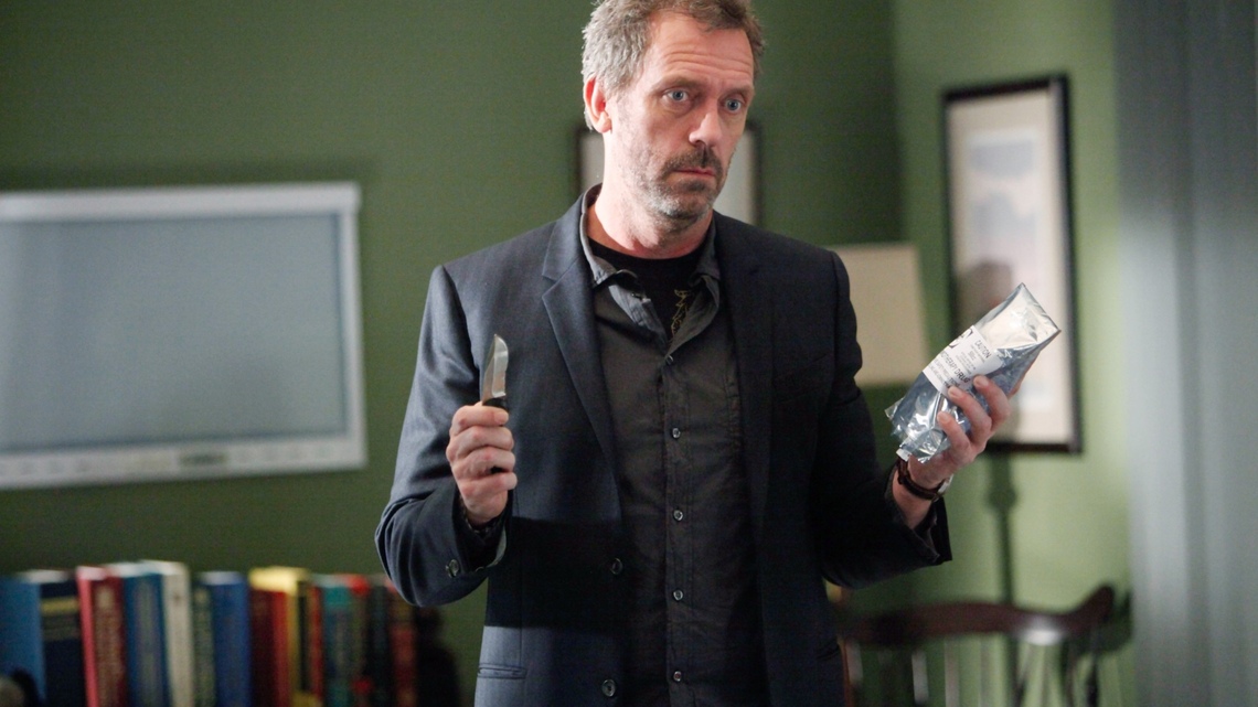 Hugh Laurie says he was 'slightly drunk' when slamming 'House' critic