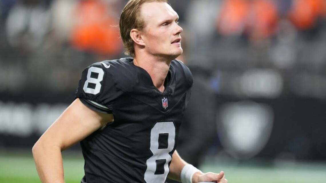 Agents: Saints signing All-Pro K Daniel Carlson