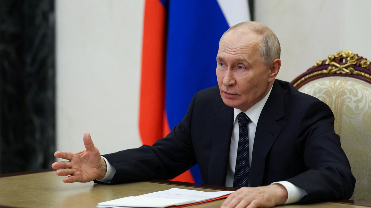 Putin convenes top Russian officials to discuss cybersecurity | Raleigh ...