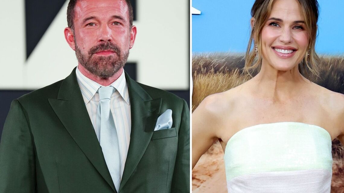 Ben Affleck Offers Rare Insight Into Jennifer Garner Coparenting Arrangement 