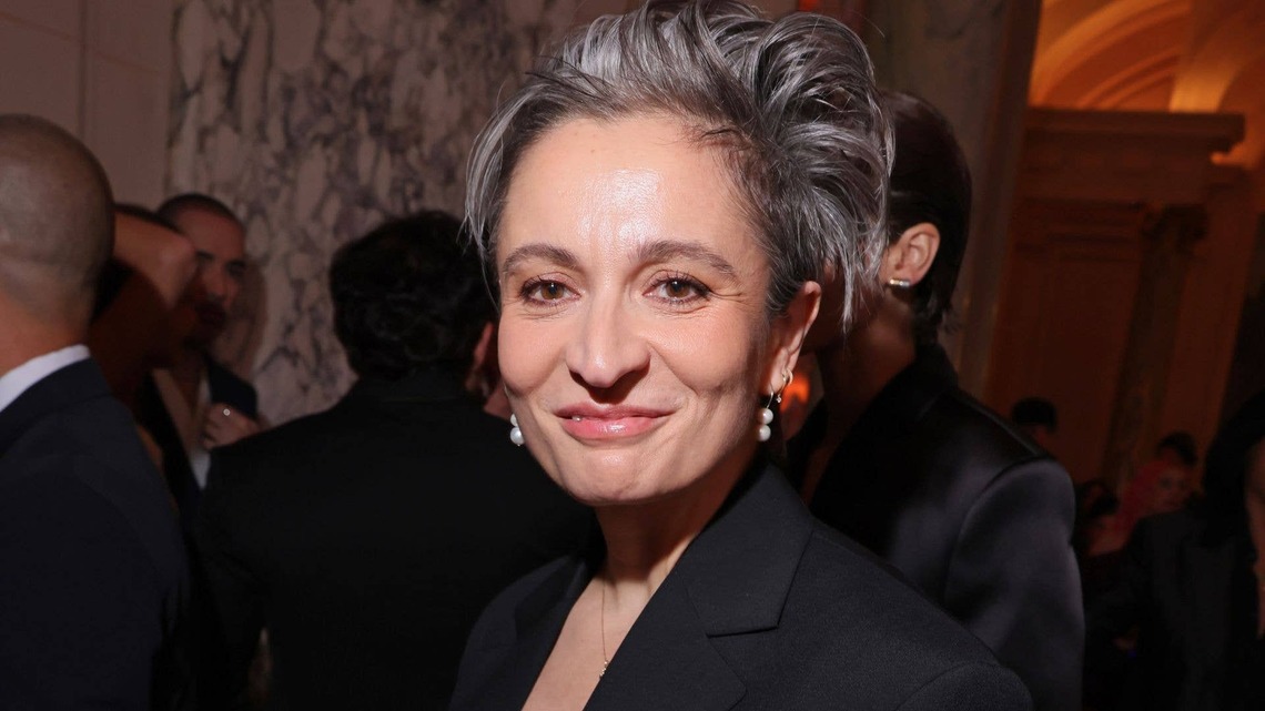 Veronica Leoni Leaves Calvin Klein 